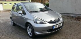 Honda jazz na náhradní díly rv. 2005 - 1