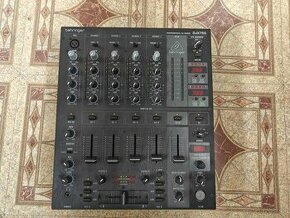 Behringer DJX750