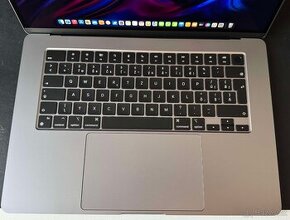 MacBook Air 15, M2