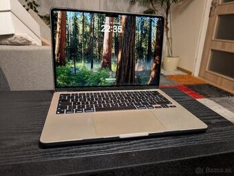 MacBook Air 13" M3 16GB/512GB