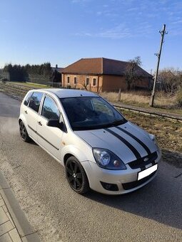 Ford Fiesta automat - 1