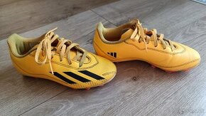 Detské kopačky Adidas v.33