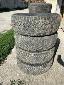 Predam zimne pneu 225/60 R17 103V