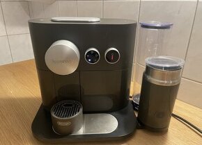 Predám NESPRESSO DéLonghi Expert