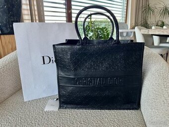 Predam v top stave kabelku Dior - Book tote leather tote