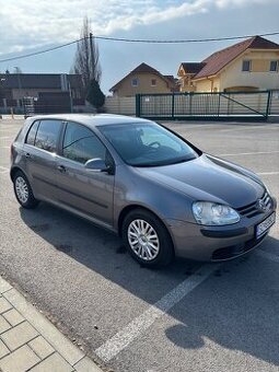 VW Golf 5