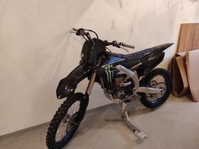 Yamaha yzf450 - 1