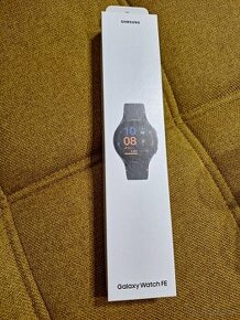 Hodinky SAMSUNG GALAXY WATCH FE