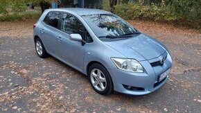 Toyota Auris 1.6 I Dual VVT-i Sol+