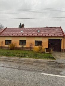 Rodinný dom s prístavbou, 7-izieb, pozemok 2723m2,