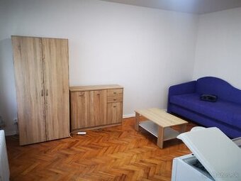 Cozy Studio Apartment for Rent – Ružinská Street, Košice