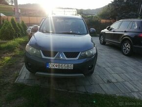 Mitsubishi outlander - 1