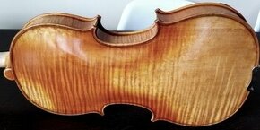 husle 4/4 model Stradivari ( gold-orange oil) - 1