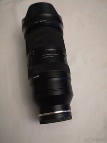 Tamron 50-400mm f/4.5-6.3 Sony FE Cena 899€