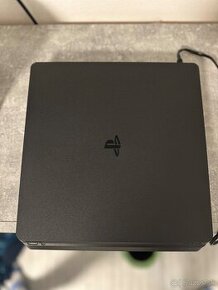 Playstation 4 slim