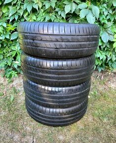 185/60 r14 letné Good Year  82H