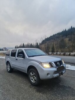 Nissan Pathfinder 2.5dci 140kW rv 2011 4x4