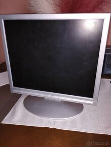 Monitor LCD - 1