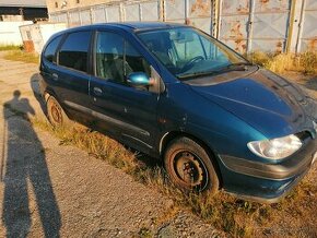 Predám Renault Megane Scenic.