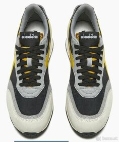 Diadora tenisky