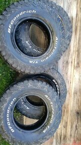 Predam offroad pneumatiky r16 75 265