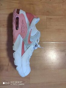 Nike AIR MAX 37,5