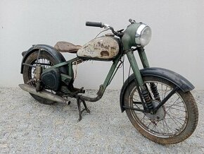 Jawa Pérák 350,250 - k renovaci..