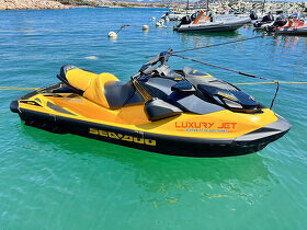 KOUPÍM VODNY SKUTER SEA DOO a YAMAHA