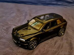 Rolls Royce Cullinan (1:32, bez krabice a stojana)