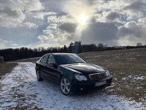 Mercedes-Benz C220 CDI W203