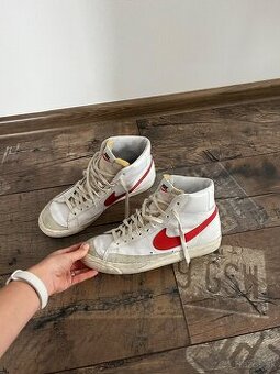 Nike Blazer