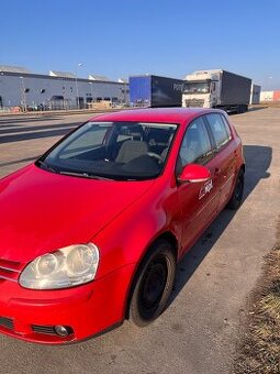 Volkswagen Golf 5, VW golf V