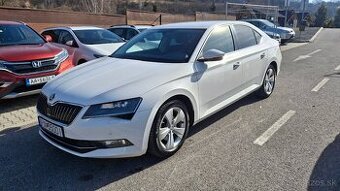 Škoda Superb 1.6 TDI Ambition DSG