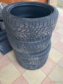 Predam zimne pneu bridgestone 225/40r18