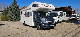 205PS 2021 motor IVECO 5Míst alkovna obytné auto 1 majitel -