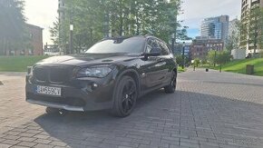 BMW X1 18d panorama - 1