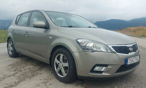 Kia Ceed 1.4 EX