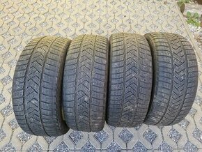 Pirelli SottoZero 3 225/45R18