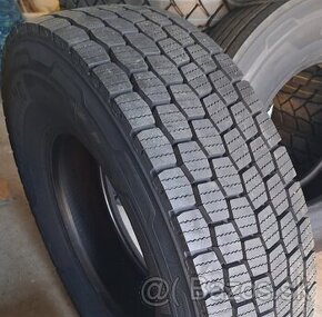 Pneu. 295/60 R22,5 Crosswind