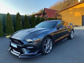 Predám Ford Mustang GT 5.0 V8 Manual