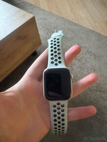 Apple Watch Series 5 40mm