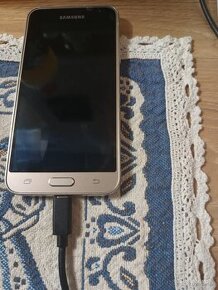 Samsung Galaxy J3Gold