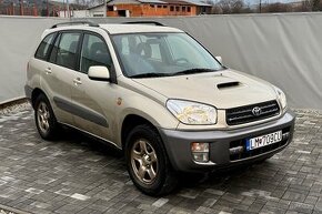 TOYOTA RAV4 2.0D-4D / 4x4 / NOVÉ PNEU / TOP STAV / ŤAŽNÉ /