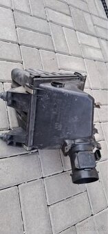 Airbox/ filter box na vw passat b5,5 2.8 V6