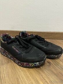 Skechers tenisky 37 - 1