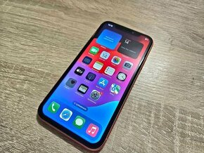 Iphone xr 64gb plnefunkcny v super stave ma len jemne znamky