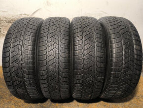 215/70 R16 Zimné pneumatiky Pirelli Scorpion Winter 4 kusy