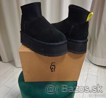 UGG mini dipper black v.39