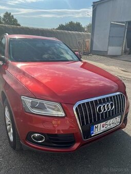 AUDI Q5,