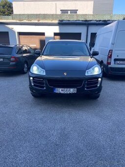 Predám Porsche cayenne